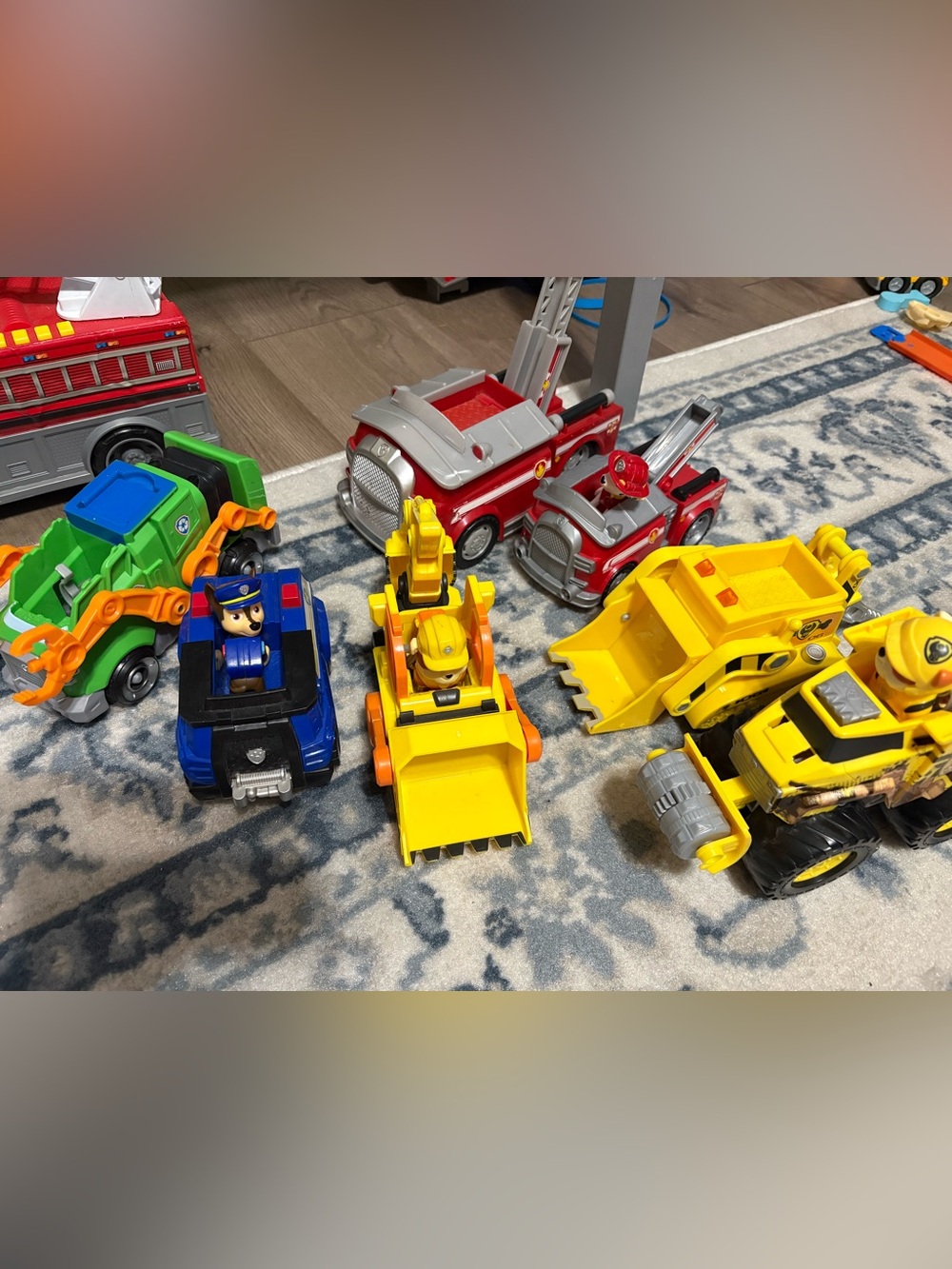 Paw Patrol and Rubble Vehicle Playset